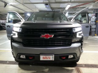 2021 Chevrolet Silverado Crew Cab 8-speed IV (T1XX), серый, 6600000 рублей, вид 4