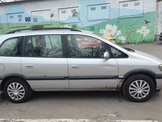 2004 Opel Zafira A Рестайлинг, серебристый, 450000 рублей, вид 4