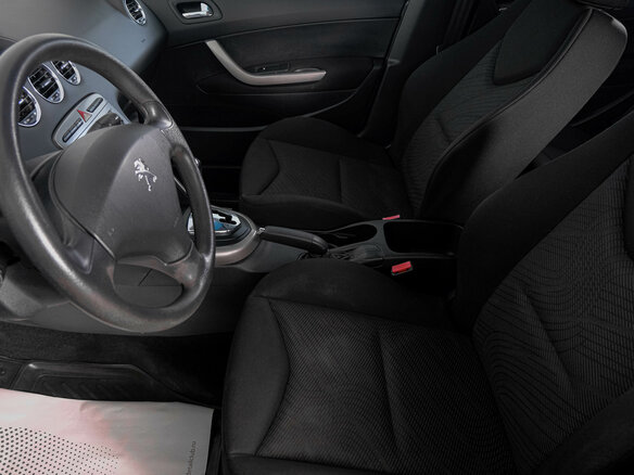 2011 Peugeot 308 I Рестайлинг, серебристый - вид 7