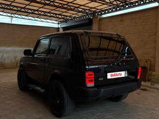 2020 Lada (ВАЗ) 2121 (4x4) Urban I Рестайлинг (2020), чёрный, 850000 рублей, вид 4