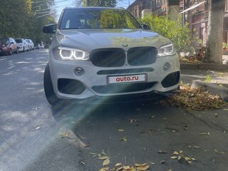 2017 BMW X5 35i III (F15), белый, 4000000 рублей, вид 3