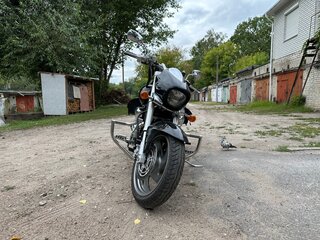 Suzuki Boulevard M90