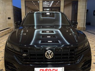2019 Volkswagen Touareg III, синий, 7100000 рублей, вид 2