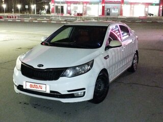 2015 Kia Rio III Рестайлинг, белый, 1190000 рублей, вид 2