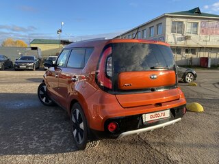 2017 Kia Soul II Рестайлинг, оранжевый, 1490000 рублей, вид 5