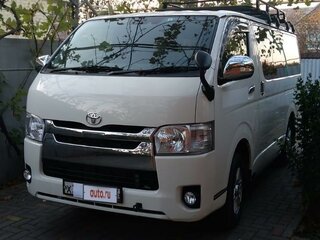 2019 Toyota HiAce H200 Рестайлинг, белый, 4300000 рублей, вид 3