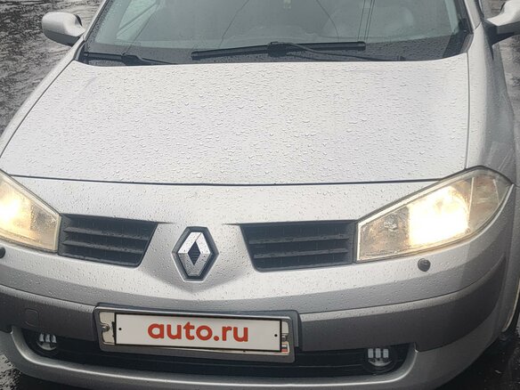 2005 Renault Megane II, серебристый, 750000 рублей