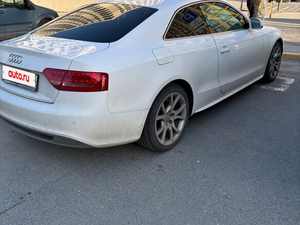 2011 Audi A5 I (8T), белый, 1550000 рублей - вид 4