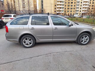 2011 Skoda Octavia II (A5) Рестайлинг, серый, 795000 рублей, вид 3