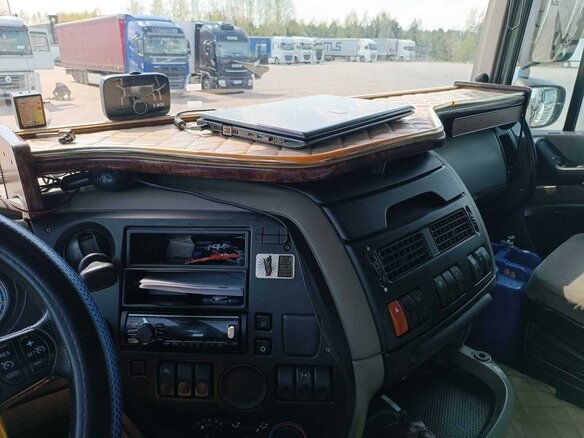 2010 DAF XF 105, серебристый, 2700000 рублей - вид 4