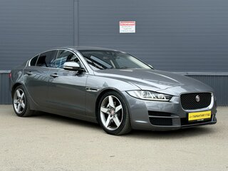 Jaguar XE I