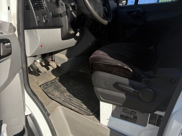 2012 Mercedes-Benz Sprinter, белый, 2200000 рублей - вид 12