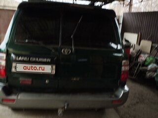 2004 Toyota Land Cruiser 105 100 Series Рестайлинг 1, зелёный, 2100000 рублей, вид 1