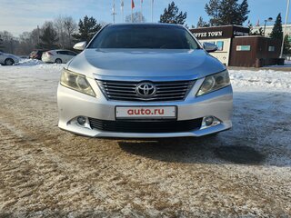 2012 Toyota Camry VII (XV50), серебристый, 1500000 рублей, вид 2