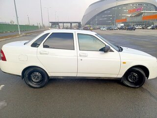 2017 Lada (ВАЗ) Priora I Рестайлинг, белый, 490000 рублей, вид 5