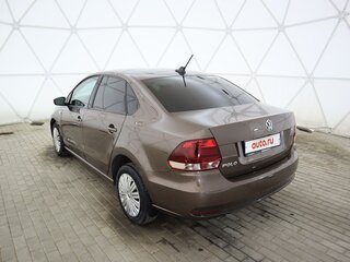 2018 Volkswagen Polo V Рестайлинг, коричневый, 1550000 рублей, вид 5