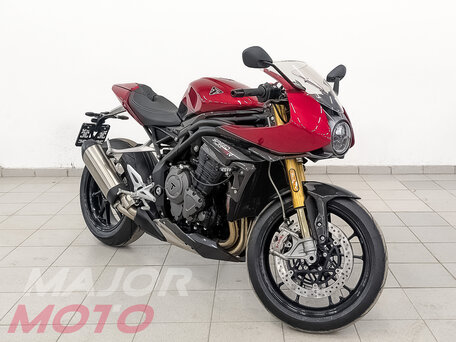 2022 Triumph Speed Triple, красный, 1655000 рублей, вид 4