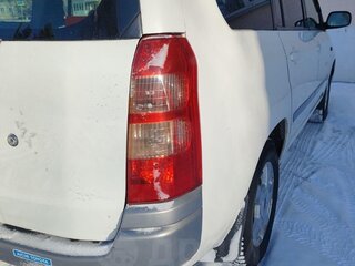 2005 Toyota Succeed I, белый, 650000 рублей, вид 5