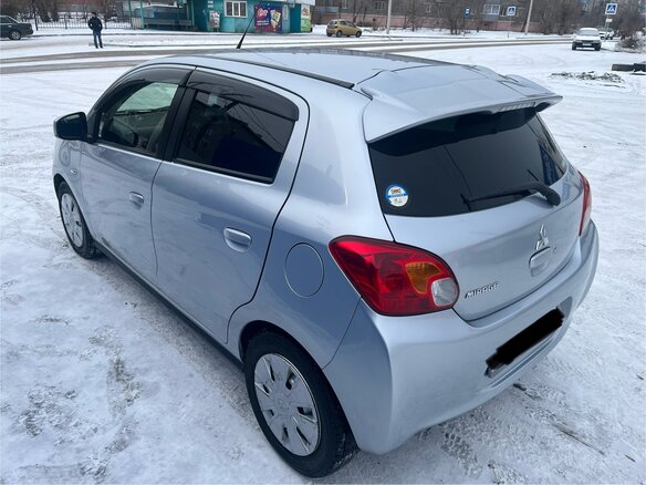 2014 Mitsubishi Mirage VI, серый, 660000 рублей - вид 3
