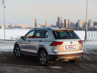 2020 Volkswagen Tiguan II, серебристый, 2800000 рублей, вид 2