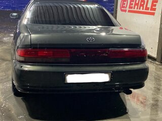 1993 Toyota Cresta IV (X90), зелёный, 160000 рублей, вид 2