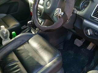 2011 Volkswagen Sharan II, чёрный, 1000000 рублей, вид 3