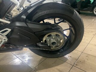 2021 Ducati Panigale V2, красный, 1600000 рублей, вид 4