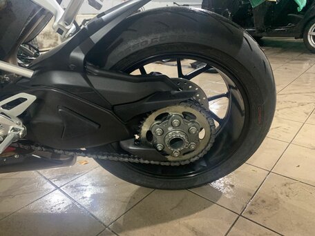 2021 Ducati Panigale V2, красный, 2050000 рублей, вид 4