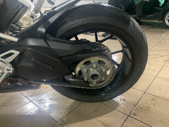2021 Ducati Panigale V2, красный, 2050000 рублей - вид 3
