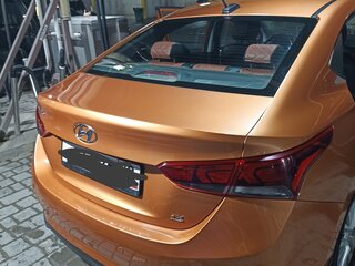 2017 Hyundai Solaris II, оранжевый, 1350000 рублей, вид 2
