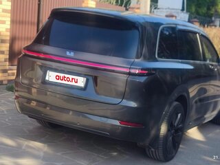 2023 Li Auto (Lixiang) L9 44.5 kWh I, серый, 6000000 рублей, вид 2
