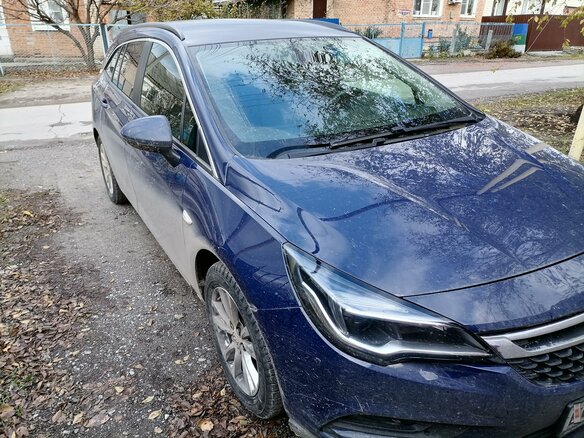 2018 Opel Astra K, синий, 1680000 рублей - вид 5