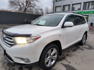 2013 Toyota Highlander II (XU40) Рестайлинг, белый, 2300000 рублей, вид 1