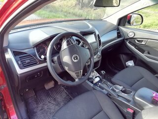 2013 SsangYong Actyon II Рестайлинг, красный, 999000 рублей, вид 4