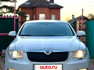 2011 Skoda Superb DSG II, белый, 880000 рублей, вид 1