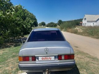 1993 Mercedes-Benz 190 (W201), серебристый, 300000 рублей, вид 1