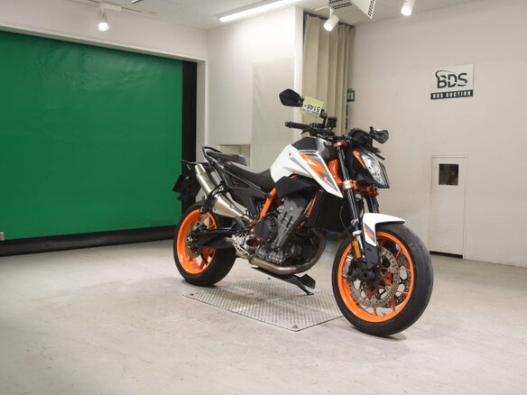 2021 KTM 890 Duke R, белый, 900000 рублей - вид 2