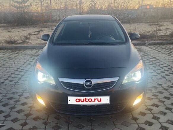 2012 Opel Astra J Рестайлинг, чёрный, 900000 рублей