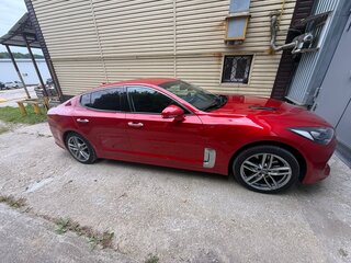 2018 Kia Stinger I, красный, 2100000 рублей, вид 4