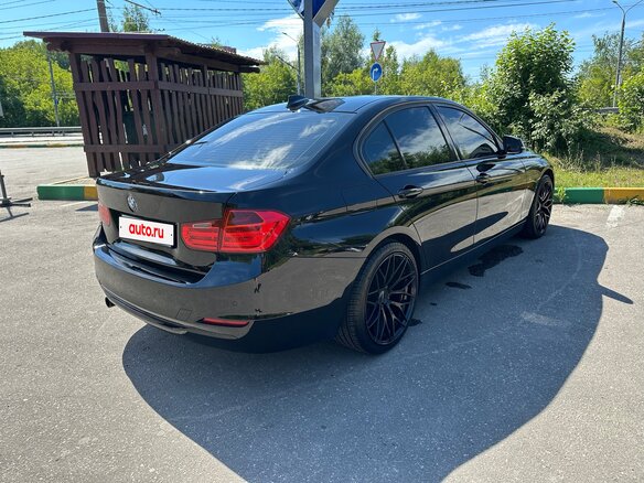 2013 BMW 3 серии 320d VI (F3x), чёрный, 1775000 рублей - вид 2