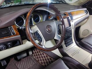 2012 Cadillac Escalade III, чёрный, 2700000 рублей, вид 5