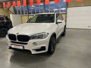 2017 BMW X5 35i III (F15), белый, 3800000 рублей, вид 2