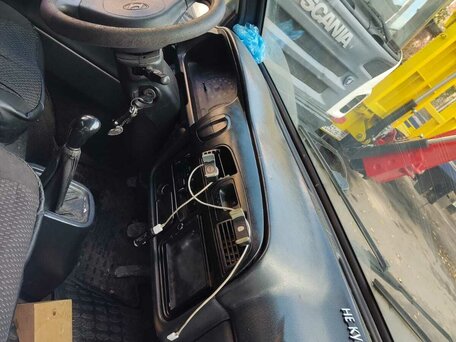 2006 Hyundai Porter, белый, 590000 рублей, вид 4