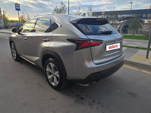 2016 Lexus NX 200t I, бежевый, 2588000 рублей - вид 2