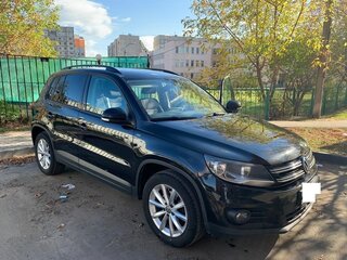 2016 Volkswagen Tiguan Euro 6 I Рестайлинг, чёрный, 1600000 рублей, вид 2