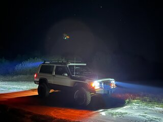 1998 Jeep Cherokee II (XJ) Рестайлинг, белый, 999000 рублей, вид 4