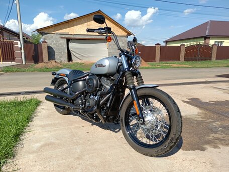 2019 Harley-Davidson Street Bob, серебристый, 1290000 рублей, вид 1