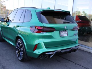 2025 BMW X5 M Competition III (F95) Рестайлинг, зелёный, 20670987 рублей, вид 3