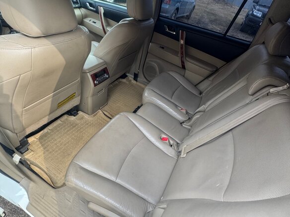 2011 Toyota Highlander II (XU40) Рестайлинг, белый, 1750000 рублей - вид 13