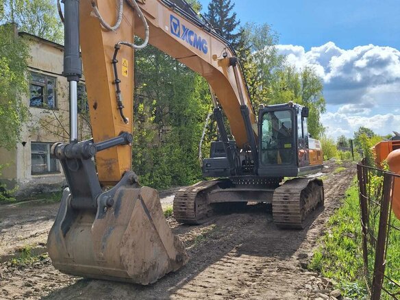 2023 XCMG XE335C, золотистый, 12000000 рублей - вид 4